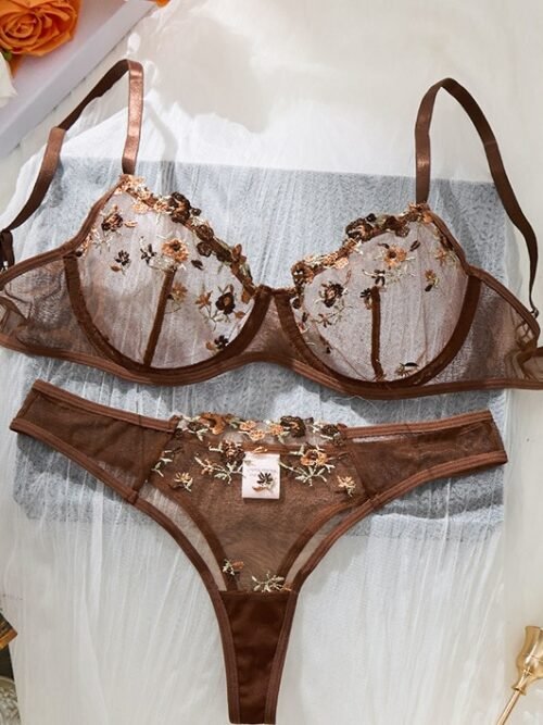 Cocoa Fleur Embroidered Lace Lingerie Set – Bra & Thong